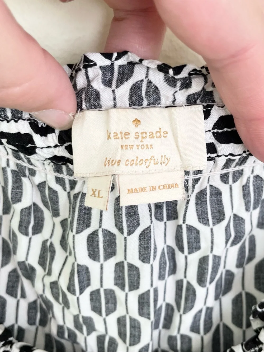 Kate Spade Black and White Geometric Print Flutter Sleeve Blouse XL Extra Large